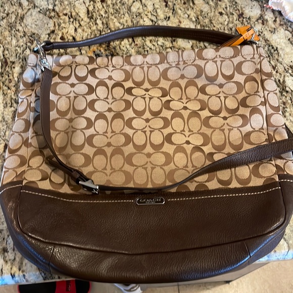 Coach bag - Picture 1 of 3